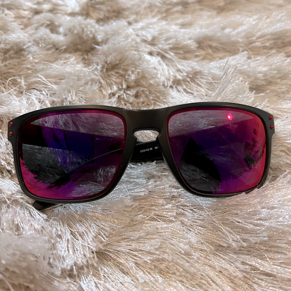 Oakley sunglasses